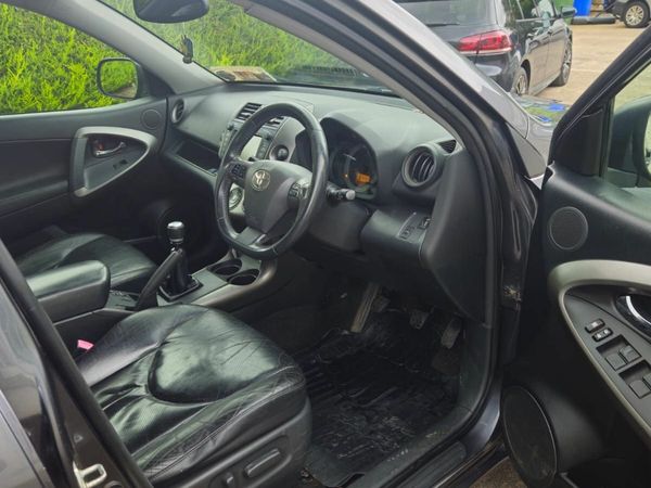 Toyota RAV4 SUV, Diesel, 2010, Grey