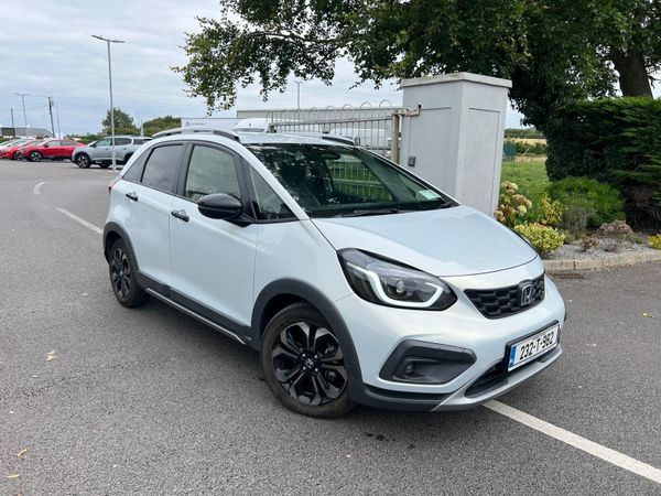 Honda Jazz Hatchback, Petrol Hybrid, 2023, White