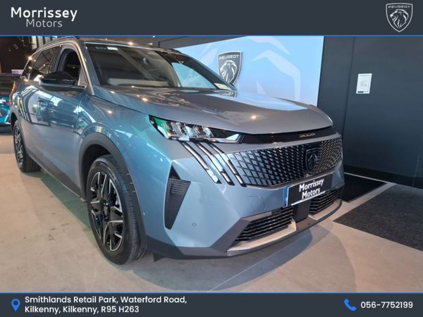 Peugeot 5008 MPV, Petrol, 2025, Blue