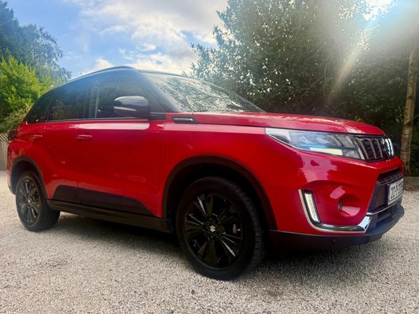 Suzuki Vitara SUV, Petrol, 2021, Red
