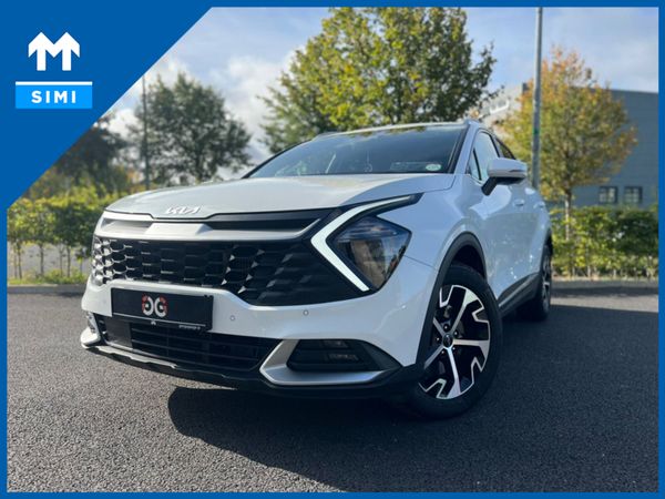 Kia Sportage MPV, Petrol Plug-in Hybrid, 2022, White