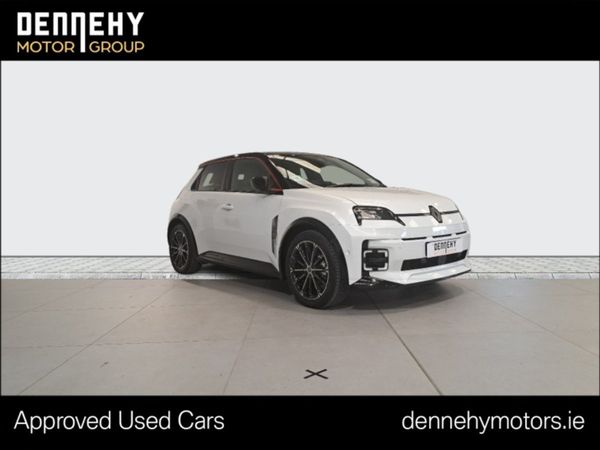 Renault 5 Hatchback, Electric, 2025, White