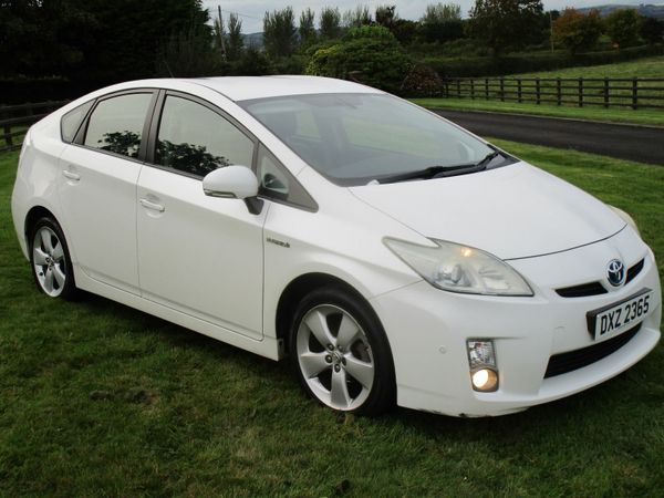 Toyota Prius Hatchback, Petrol Hybrid, 2011, White
