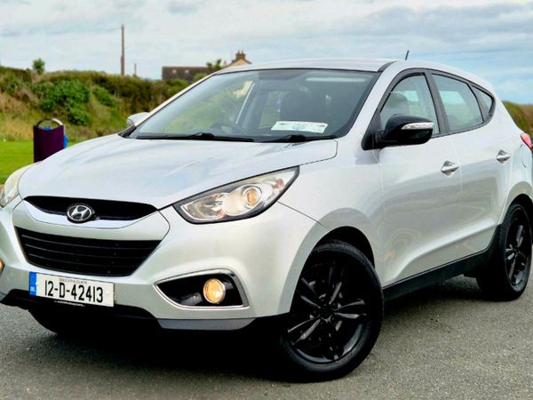Hyundai ix35 SUV, Diesel, 2012, Silver
