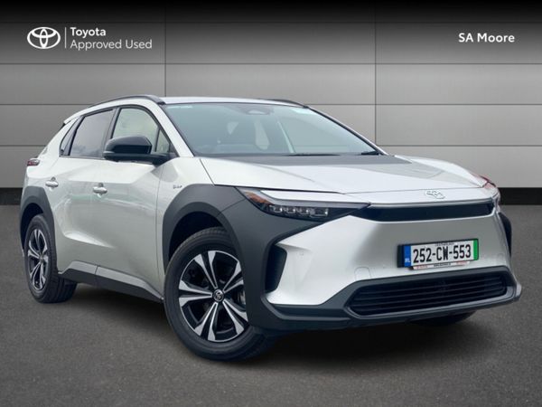 Toyota bZ4X Estate, Electric, 2025, Silver