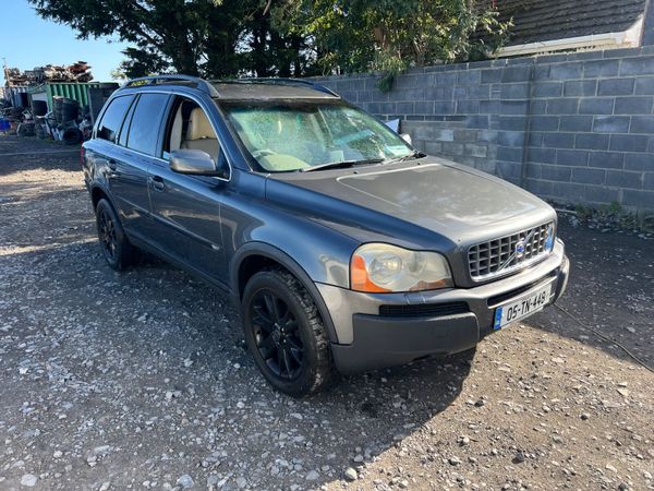 Volvo XC90 Hatchback, Diesel, 2005, Grey
