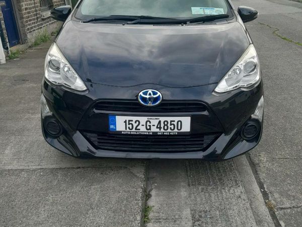 Toyota Aqua Hatchback, Petrol Hybrid, 2015, Black