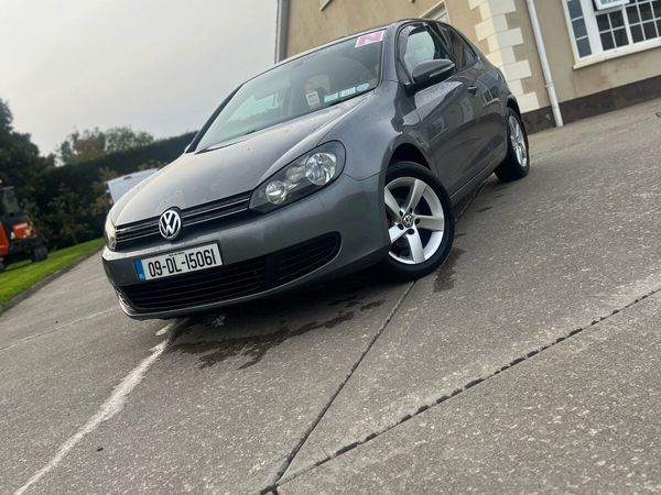 Volkswagen Golf Hatchback, Petrol, 2009, Grey