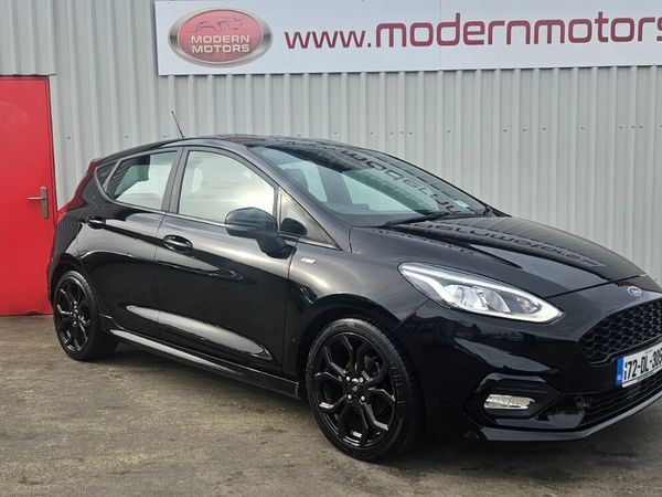 Ford Fiesta Hatchback, Petrol, 2017, Black