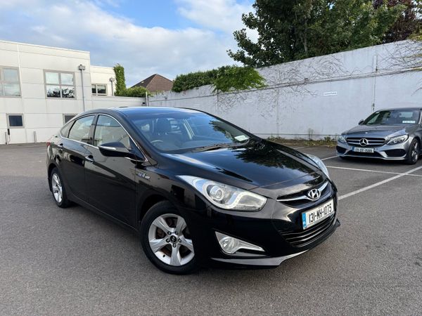 Hyundai i40 Saloon, Diesel, 2013, Black