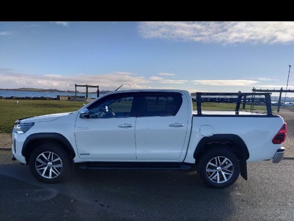 Toyota Hilux Pick Up, Diesel, 2021, White