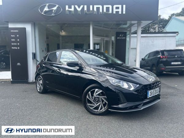 Hyundai i20 Hatchback, Petrol, 2025, Black