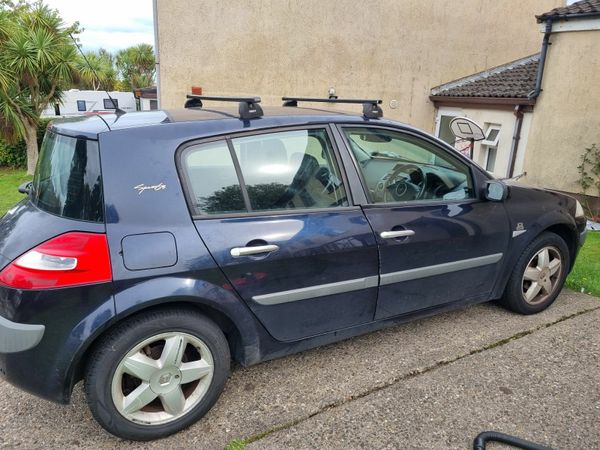 Renault Megane Hatchback, Petrol, 2007, Blue