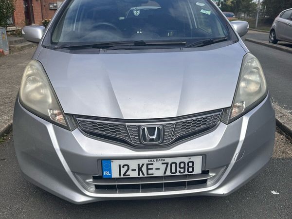 Honda Fit Hatchback, Petrol, 2012, Silver
