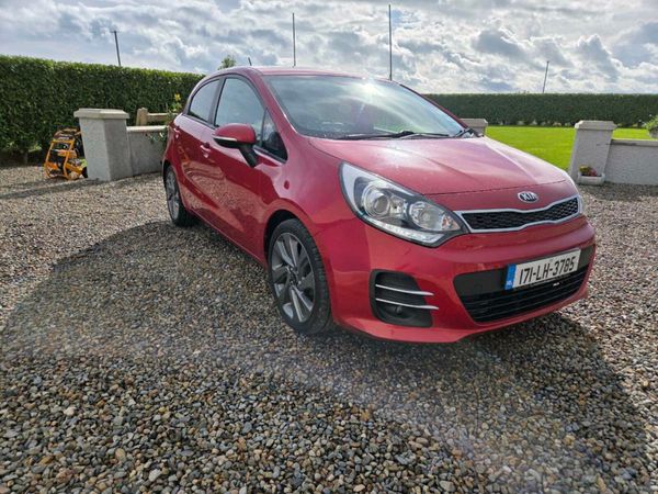 Kia Rio Hatchback, Diesel, 2017, Red
