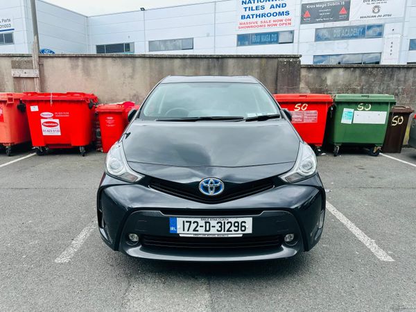 Toyota Prius MPV, Petrol Hybrid, 2017, Black