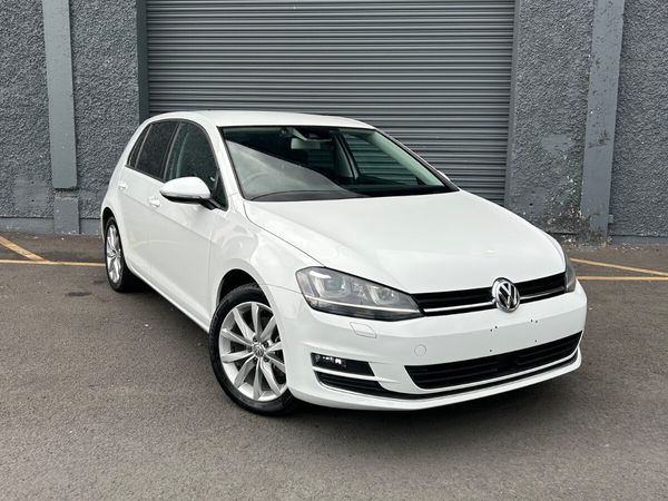 Volkswagen Golf Hatchback, Petrol, 2016, White