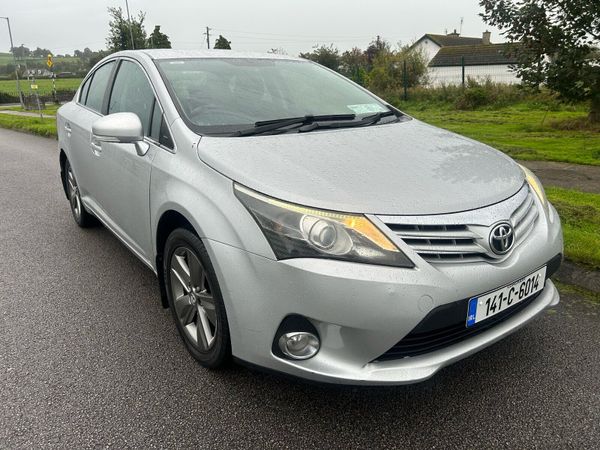 Toyota Avensis Saloon, Diesel, 2014, Silver