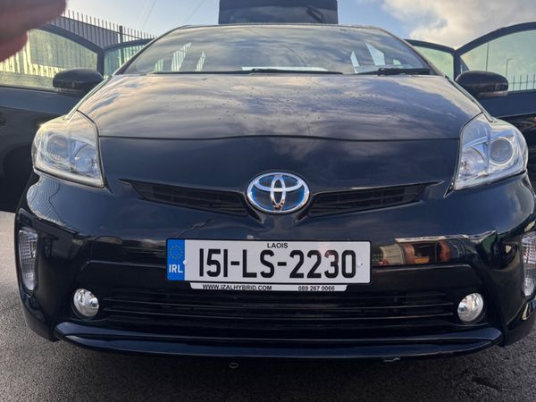 Toyota Prius Hatchback, Petrol Hybrid, 2015, Black