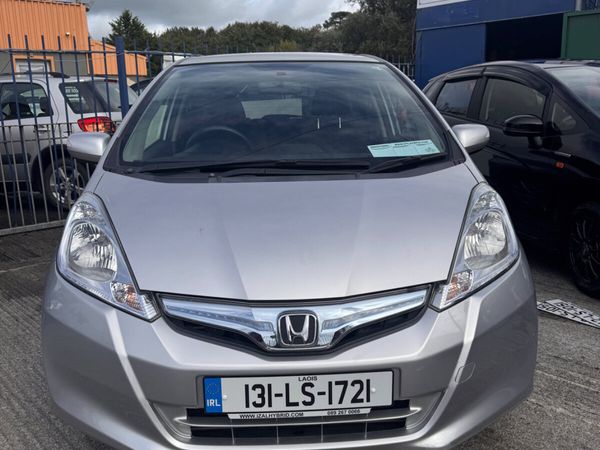 Honda Fit Hatchback, Petrol Hybrid, 2013, Silver