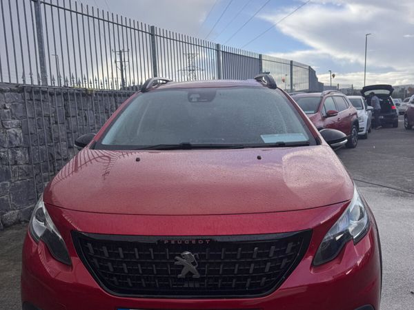 Peugeot 2008 SUV, Petrol, 2016, Red