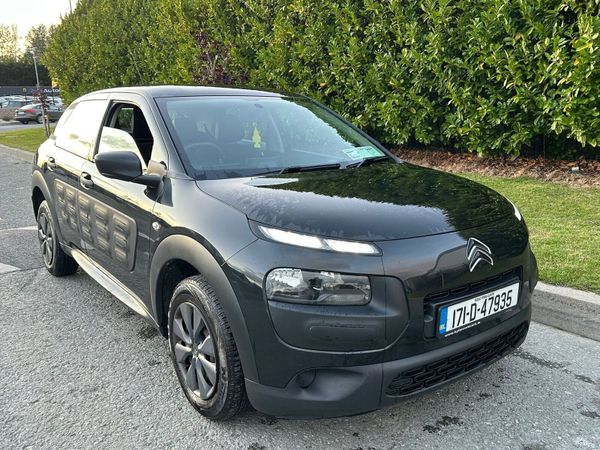 Citroen C4 Cactus Hatchback, Petrol, 2017, Black