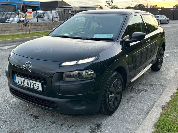 Citroen C4 Cactus Hatchback, Petrol, 2017, Black