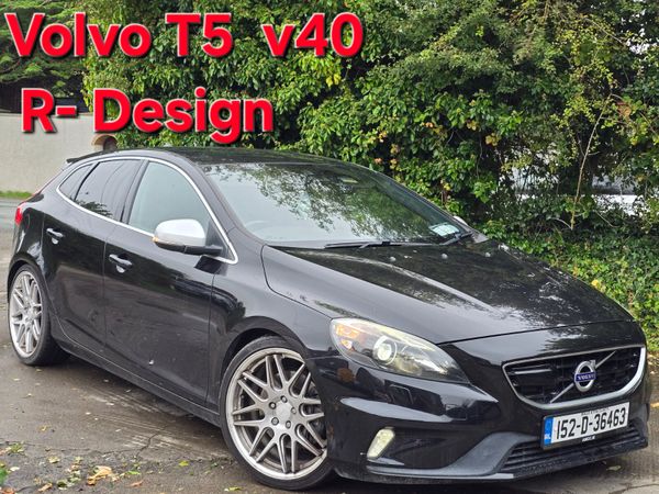 Volvo V40 Hatchback, Petrol, 2015, Black