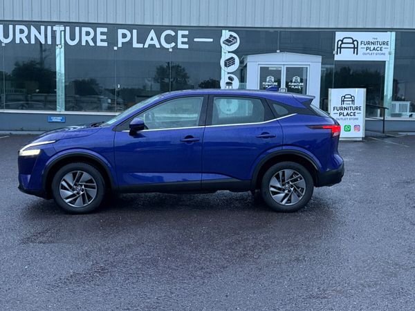 Nissan Qashqai MPV, Petrol, 2022, Blue