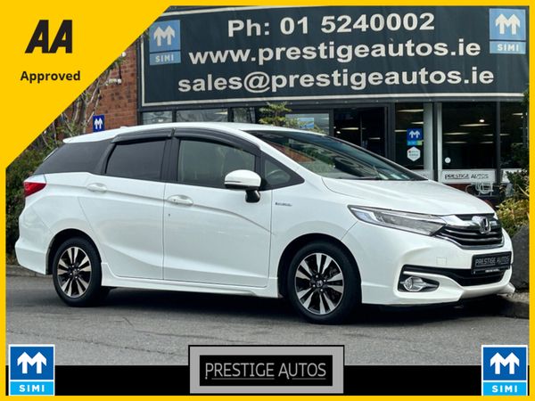 Honda Shuttle MPV, Petrol Hybrid, 2016, White