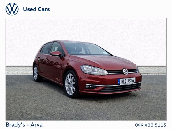 Volkswagen Golf Hatchback, Diesel, 2019, Red