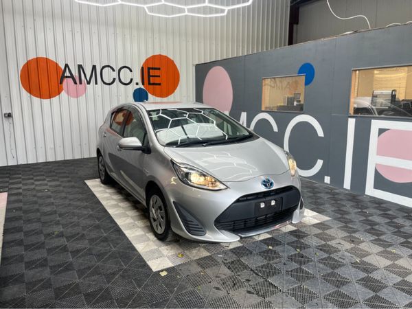 Toyota Aqua Hatchback, Petrol Hybrid, 2020, Silver