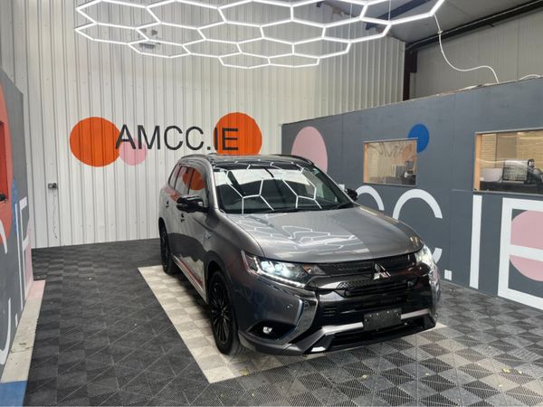 Mitsubishi Outlander SUV, Petrol Plug-in Hybrid, 2020, Grey