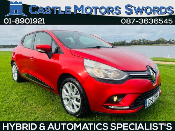 Renault Clio Hatchback, Petrol, 2017, Red
