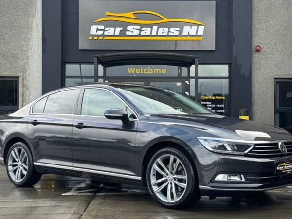 Volkswagen Passat Saloon, Diesel, 2019, Grey