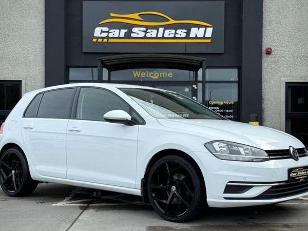 Volkswagen Golf Hatchback, Diesel, 2019, White