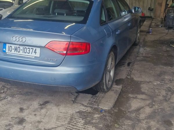 Audi A4 Saloon, Diesel, 2010, Blue