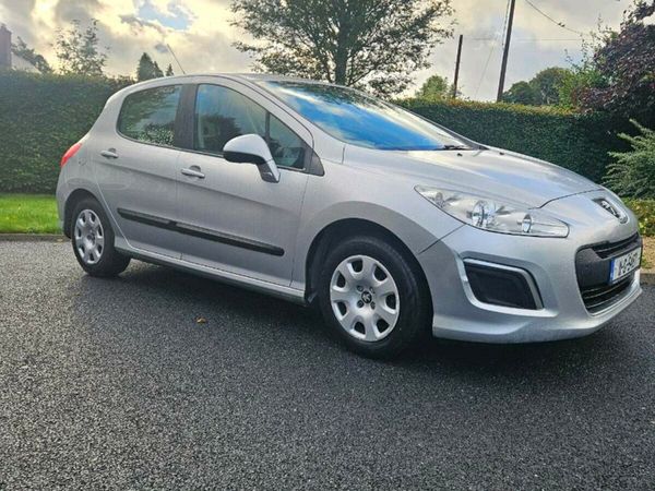 Peugeot 308 Hatchback, Diesel, 2011, Silver
