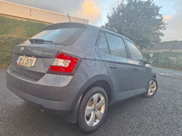 Skoda Fabia Hatchback, Petrol, 2018, Grey