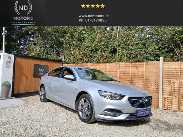 Opel Insignia Hatchback, Diesel, 2021, Grey