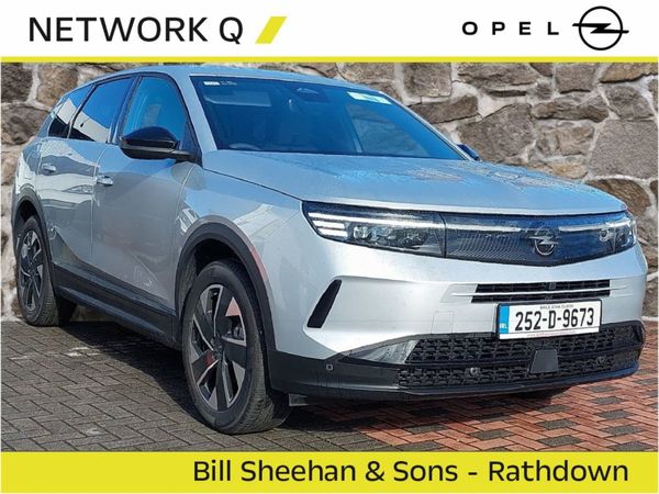 Opel Grandland SUV, Petrol Hybrid, 2025, Silver