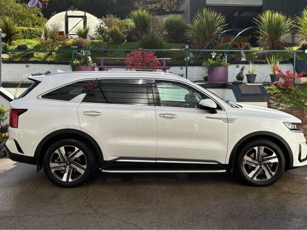 Kia Sorento SUV, Diesel, 2023, White