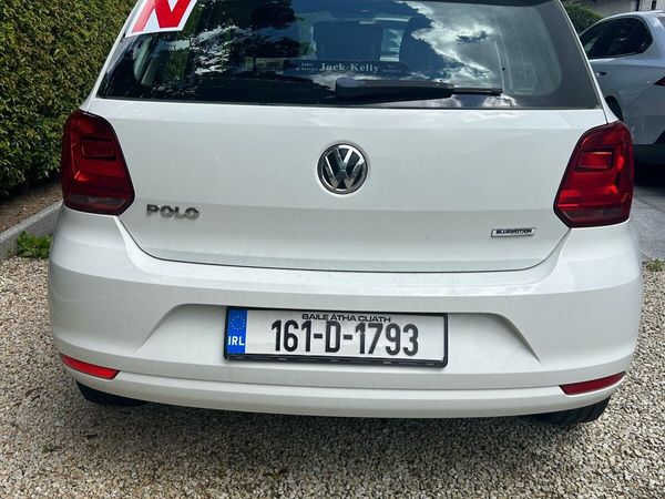 Volkswagen Polo Hatchback, Petrol, 2016, White