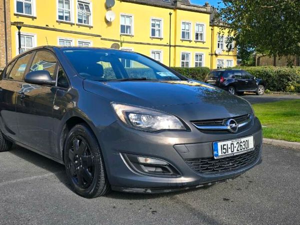 Opel Astra Hatchback, Diesel, 2015, Grey