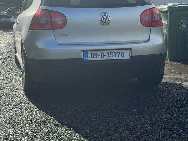 Volkswagen Golf Hatchback, Petrol, 2009, Silver