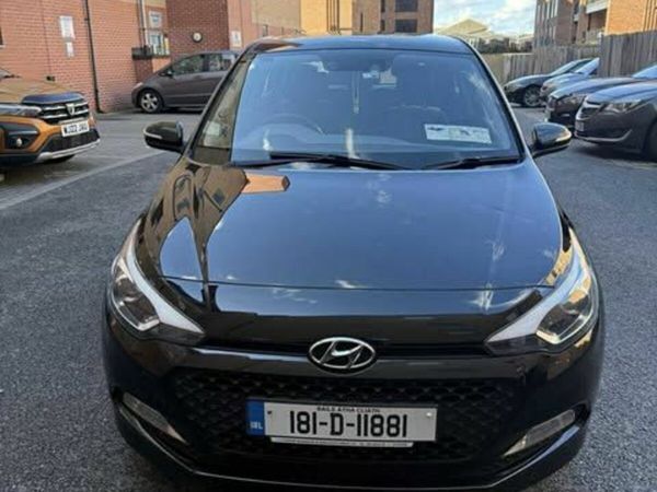 Hyundai i20 Hatchback, Petrol, 2018, Black