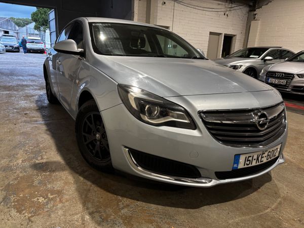 Vauxhall Insignia Hatchback, Diesel, 2015, Silver