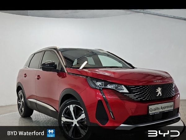 Peugeot 3008 MPV, Petrol, 2021, Red