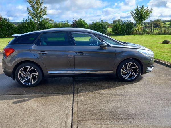 Citroen DS 5 MPV, Diesel, 2019, Grey