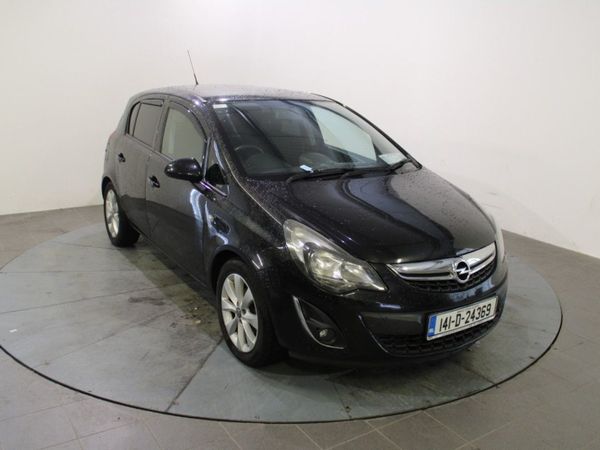 Opel Corsa Hatchback, Petrol, 2014, Black
